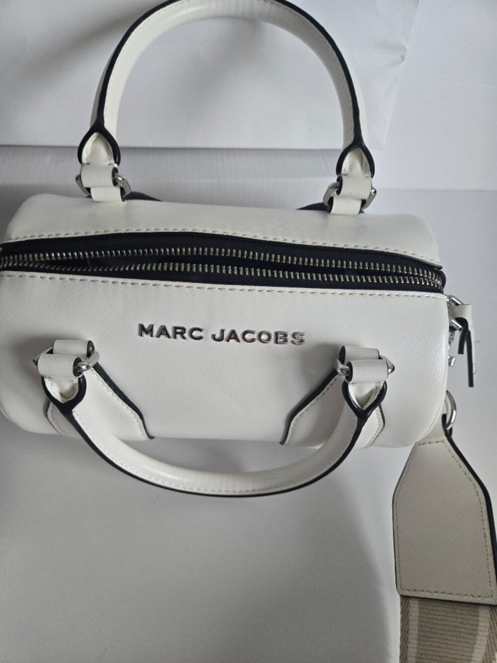 Marc Jacobs Barrel Bag Crossbody White Handbag - Picture 3 of 10